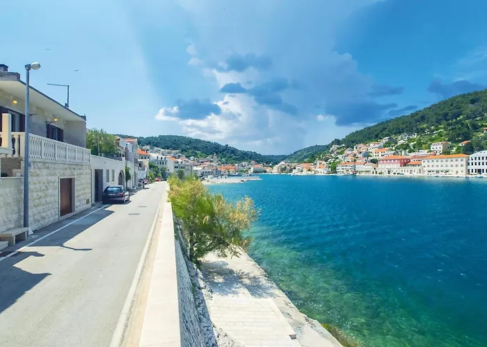 Nyaraló Put Macela Pučišća